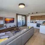 Apartman Luxury Barka In With Heated Pool *