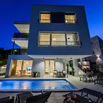 Luxury Barka In With Heated Pool Apartman *