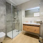 Luxury Barka In With Heated Pool