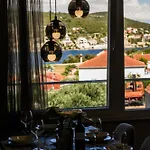 Apartman Luxury Barka In With Heated Pool