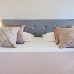 Luxury Barka In With Heated Pool * Vinišće