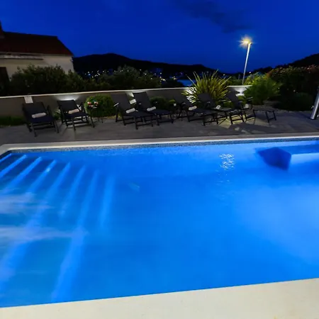 Luxury Barka In With Heated Pool Apartamento *