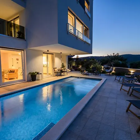 Luxury Barka In With Heated Pool * Vinišće