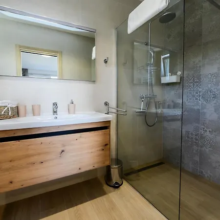 דירה Luxury Barka In With Heated Pool *