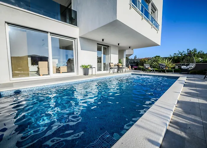 아파트 Luxury Barka In With Heated Pool Vinišće
