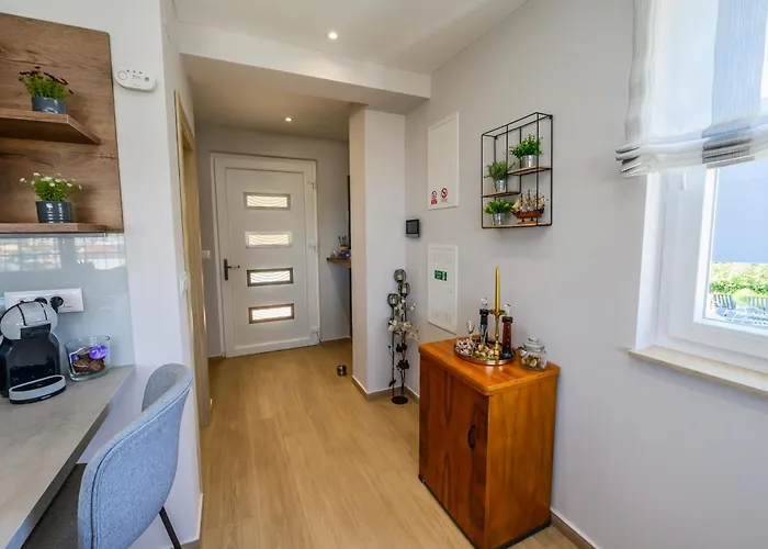 아파트 Luxury Barka In With Heated Pool Vinišće