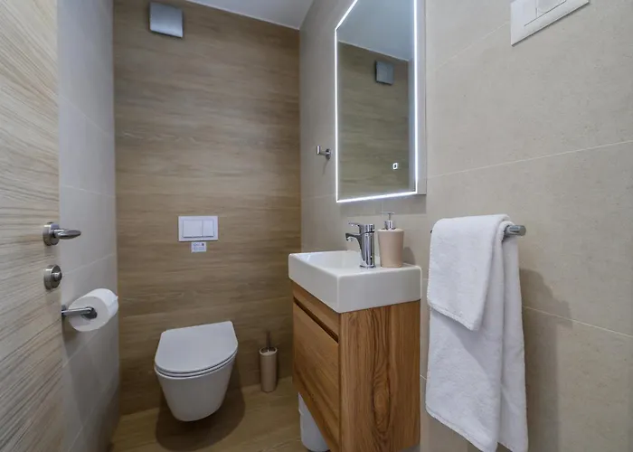 아파트 Luxury Barka In With Heated Pool
