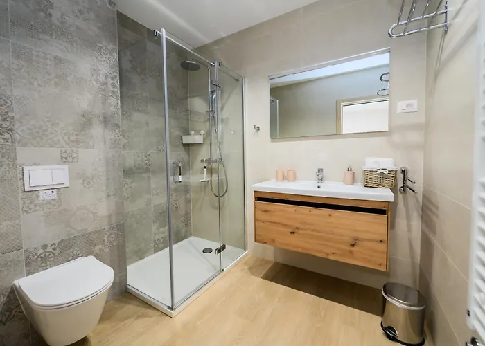 Luxury Barka In With Heated Pool